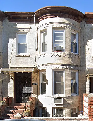 3 bed, 1000 sqft, $3,100 — Photo 1