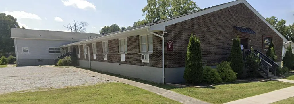 418 W Webster St Apt 4 — Photo 1