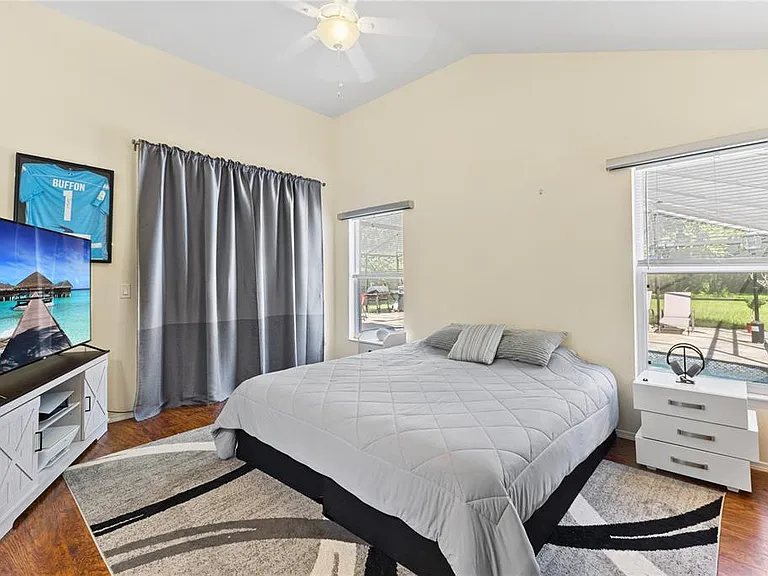 2629 Chatham Cir — Photo 14