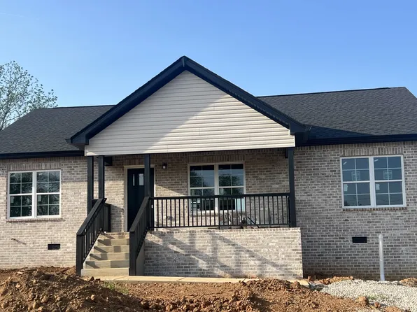 398 N Harris Rd, Portland, TN 37148