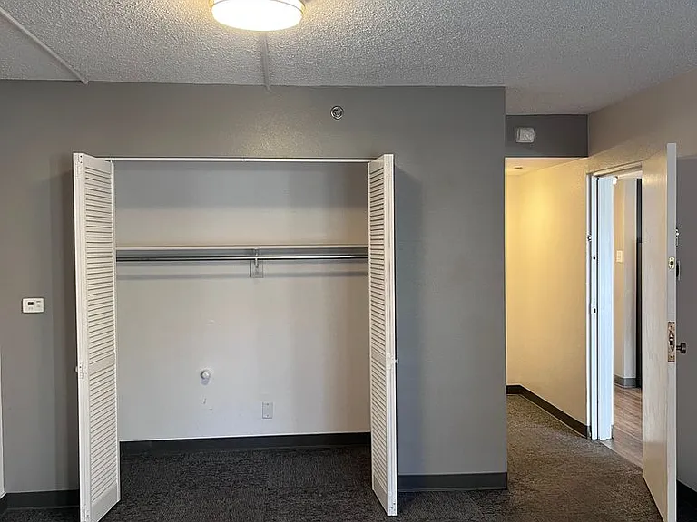 Live at the BLVD 2500 New, beautiful and best location! — Photo 57