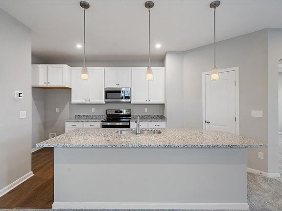 3rd image of 5145 Limerick Ct #695B