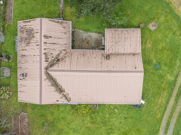 4th image of 50156 Myrtle Creek Rd