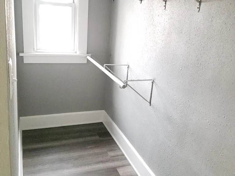 2501 Wisconsin St — Photo 13