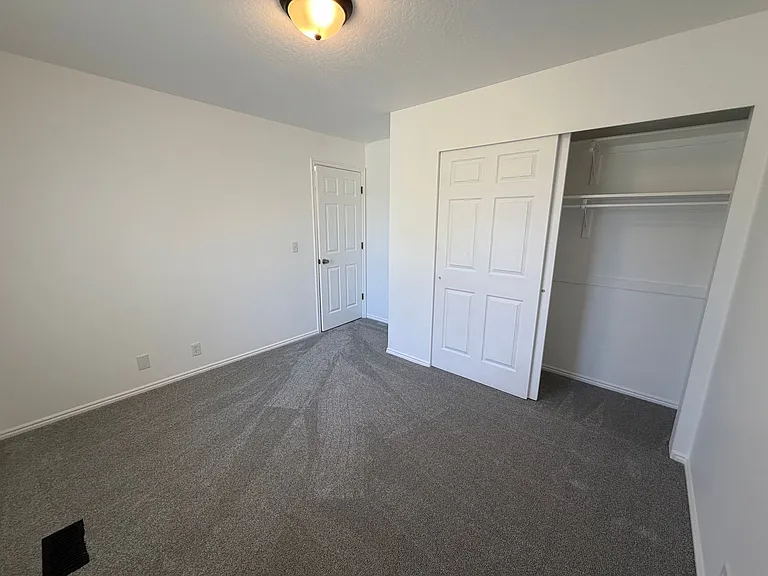 3924 W Dunkeld St — Photo 28