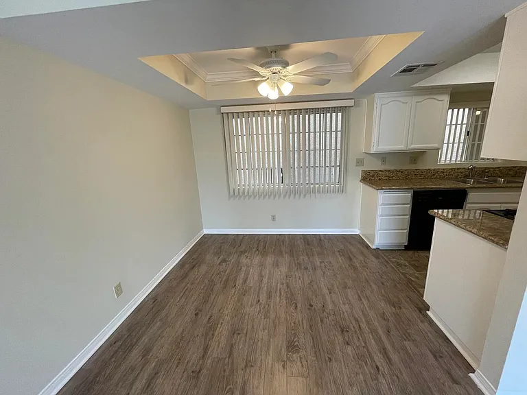 360 N Hollywood Way #213 — Photo 5
