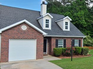133 Green Tree Dr, Newnan, GA 30265