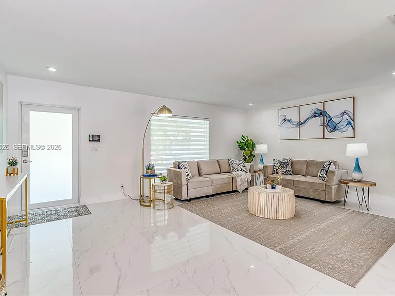 4212 Van Buren St — Photo 10