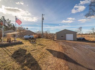 31290 Nebula St NE, Cambridge, MN 55008