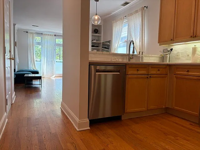 1518 N Sedgwick St #B — Photo 9