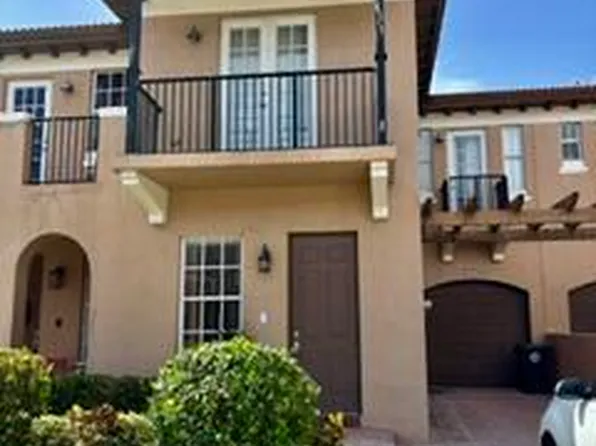 6898 Julia Gardens Drive, Coconut Creek, FL 33073