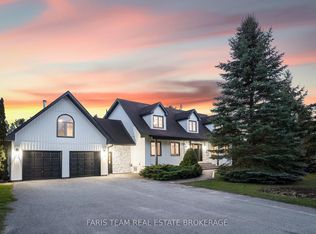 3 Matthew Ct, Wasaga Beach, ON L9Z 1J5
