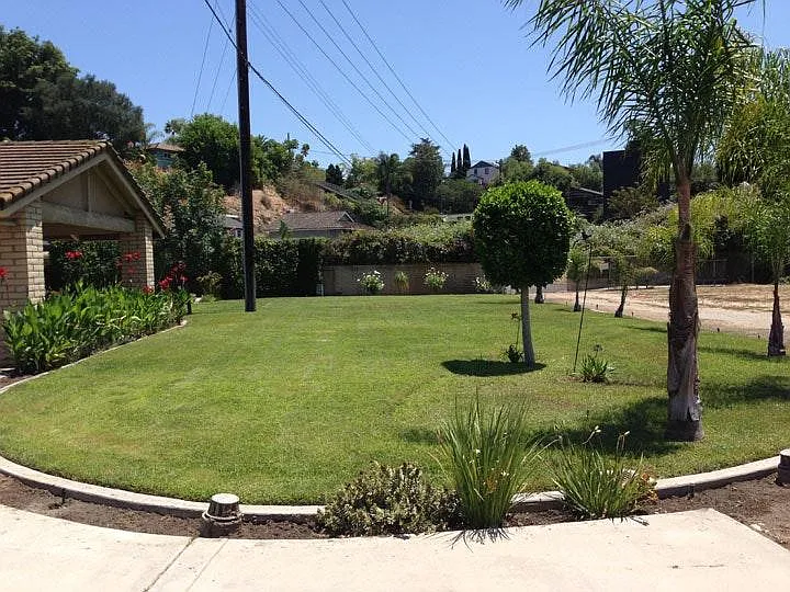 4727 Ashby St — Photo 4