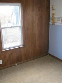 3rd image of 1239 E Isabella Ave