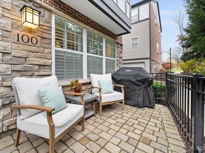 100 S Myrtle Ave, Villa Park, IL, 60181