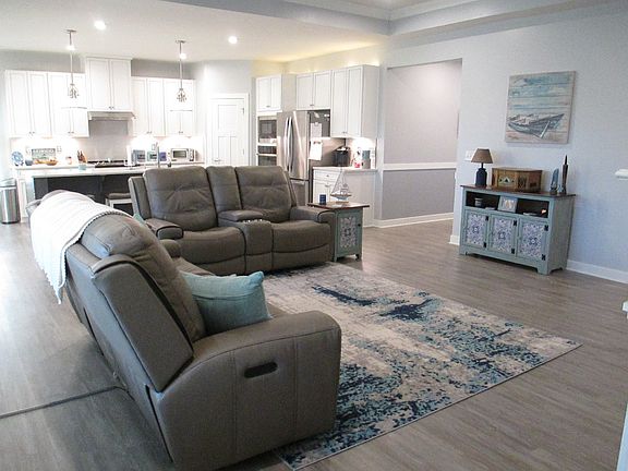 4th image of 3010 Leatherwood Dr