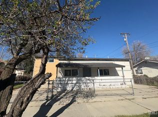 313 S Robinson St, Tehachapi, CA 93561
