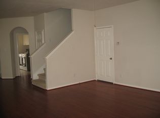 1627 Village Townhome Dr, Pasadena, TX 77504