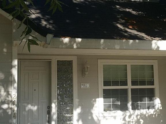 2nd image of 2414 Morell St