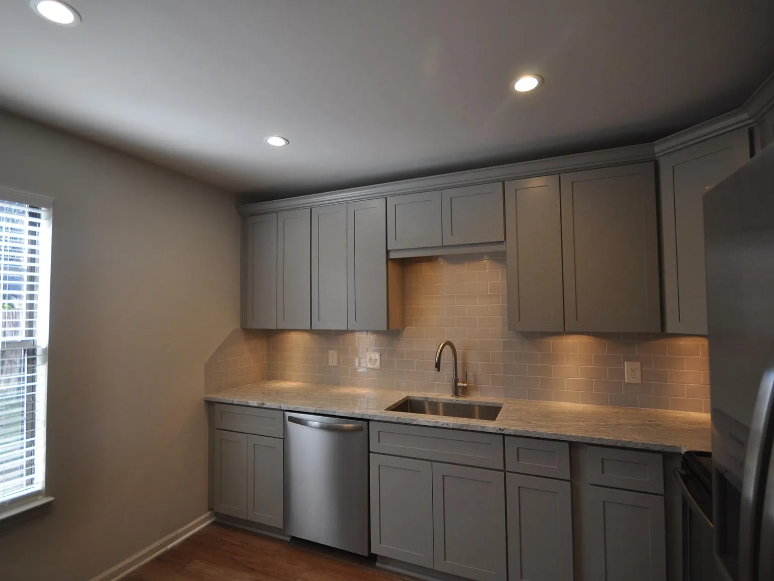 2 bed, 1.5 bath, 1150 sqft, $2,150 — Photo 4