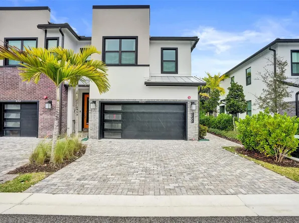 8355 NW 7th Pl, Fort Lauderdale, FL 33324