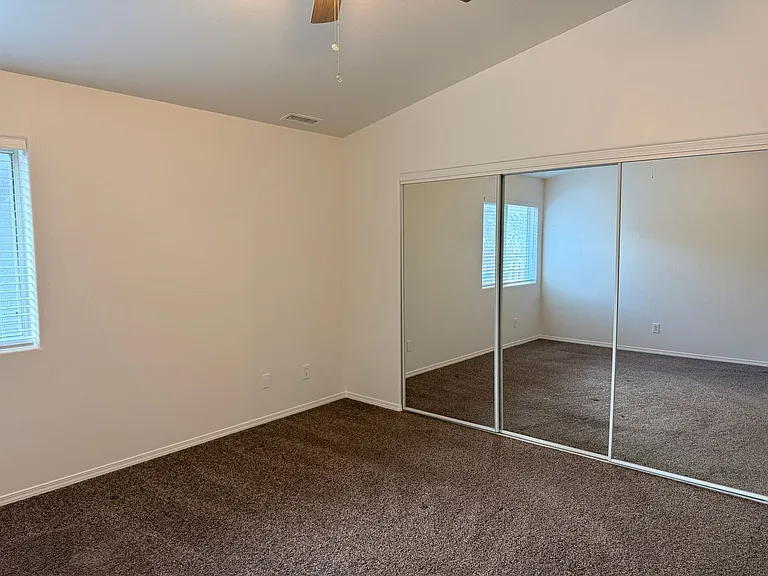 9800 E Lakeshore Dr — Photo 11