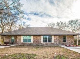692 Seven Oaks Rd #692, Bonham, TX 75418