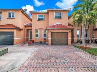 7835 W 33rd Ln, Hialeah, FL 33018