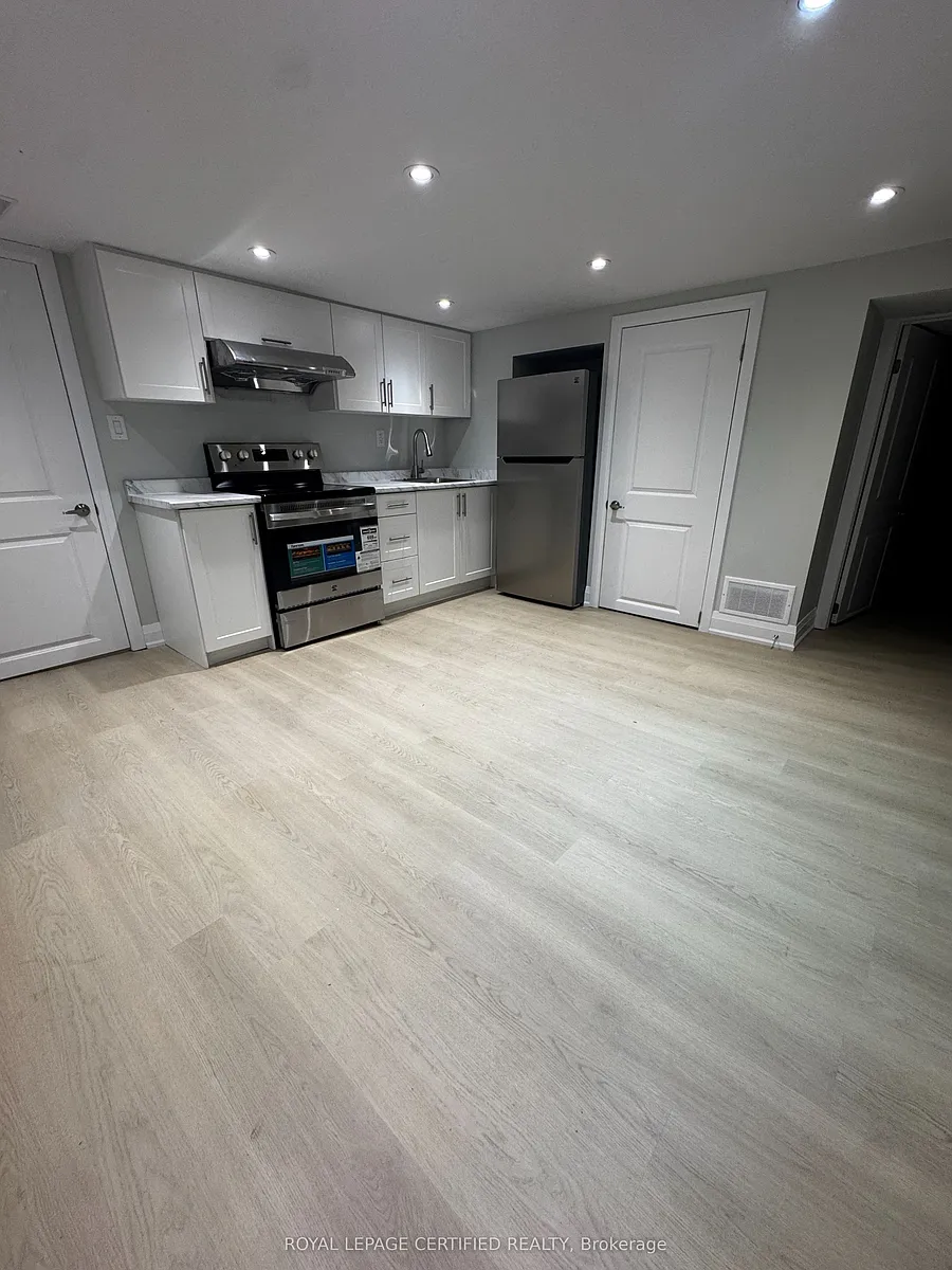 Building Photo - 16 Almond Ave #BASEMENT