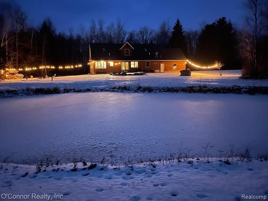 2845 Burr Rd, Applegate, MI 48401 Zillow