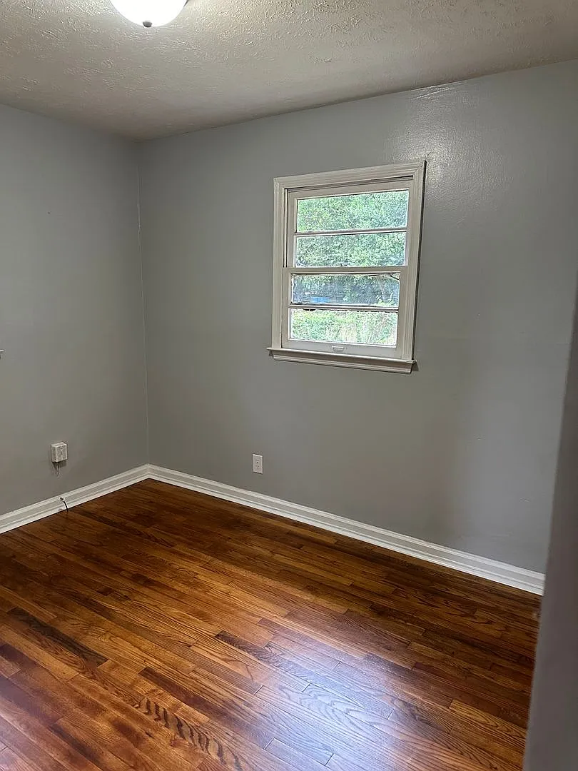 312 Cannon Avenue — Photo 4