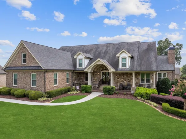 4564 Wingfield Way, Flowery Branch, GA 30542