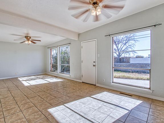 3rd image of 5124 Yvette Ave