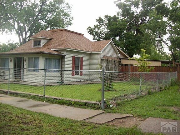 2nd image of 704 S 12th St