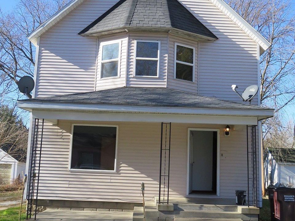 1st image of 303 N Illinois St