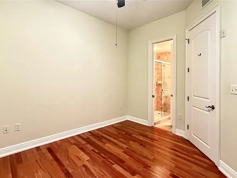 350 Carolina Ave #407 — Photo 29
