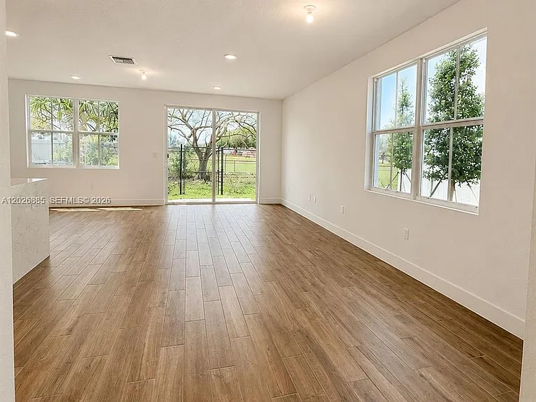 16934 SW 2nd Ct — Photo 9
