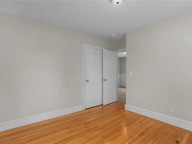 196 Wardlaw Ave — Photo 18