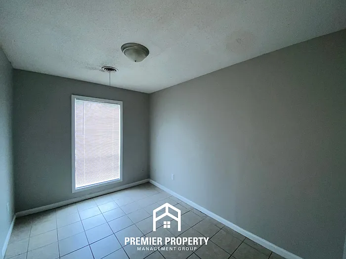 3785 Black Forest Dr — Photo 10