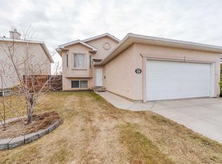 54 Kodiak Cres N, Lethbridge, AB T1H6S4