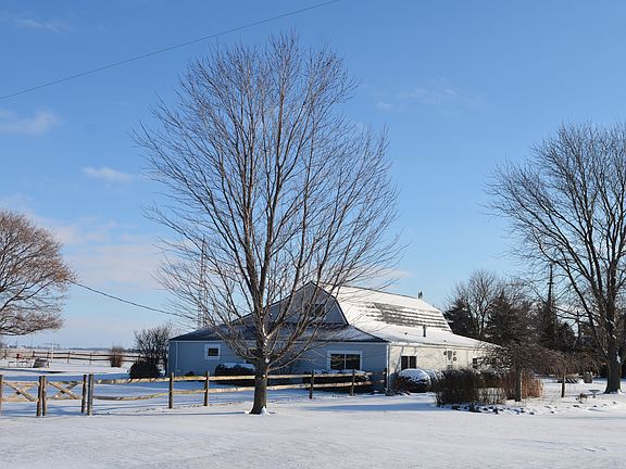 3rd image of 5972 County Road T