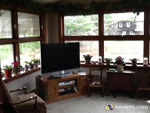 2nd image of 198 Longview Dr