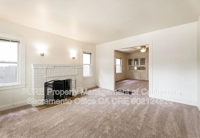 2625 D St — Photo 3