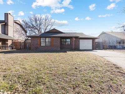2002 S Cherokee Pl, Claremore, OK, 74019