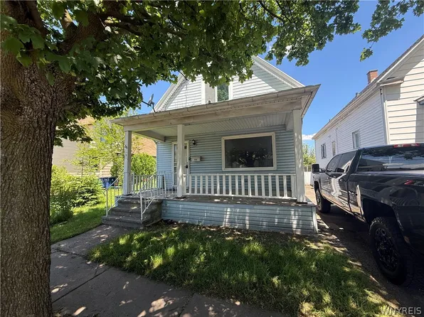 66 Dempster St, Buffalo, NY 14206