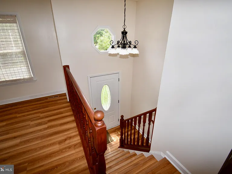 25253 Conrad Ct — Photo 17
