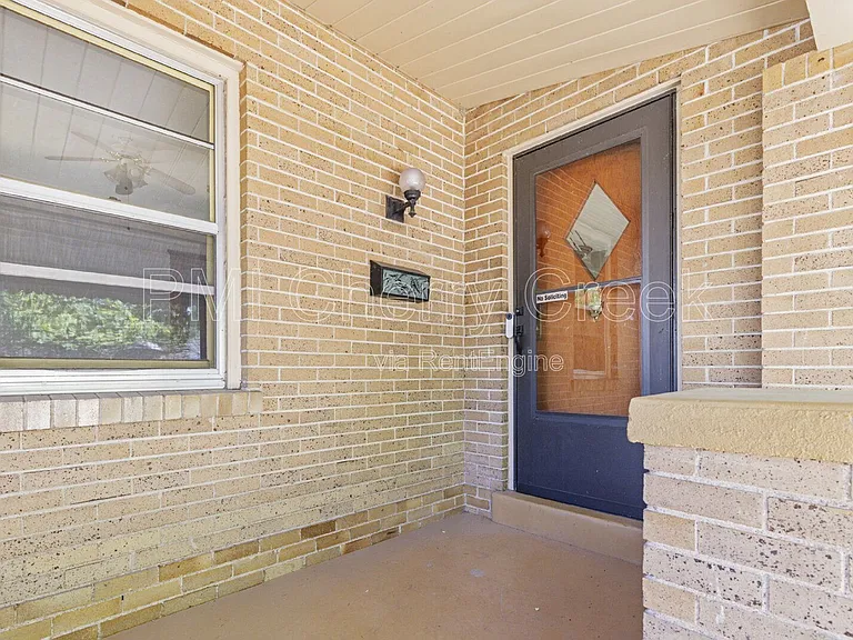 4360 Winona Ct — Photo 3