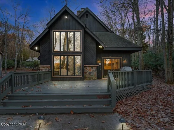 113 S Lake Dr, Lake Harmony, PA 18624