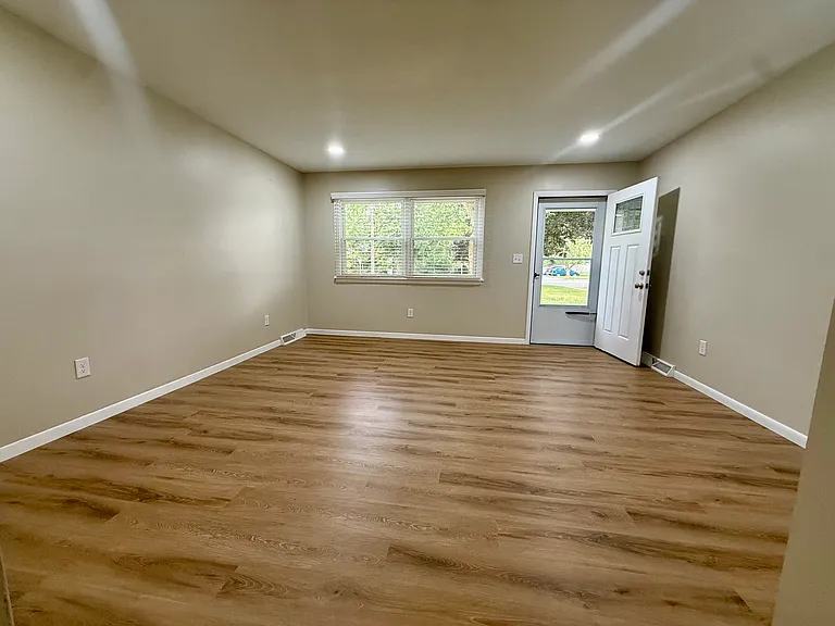 861 S Court St #861 — Photo 4