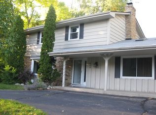 440 Quebec Ave S, Golden Valley, MN 55426